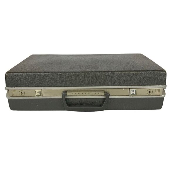 Samsonite Other - Samsonite Hard Shell Briefcase Document Case 18x12x5 Black Vintage NO KEY